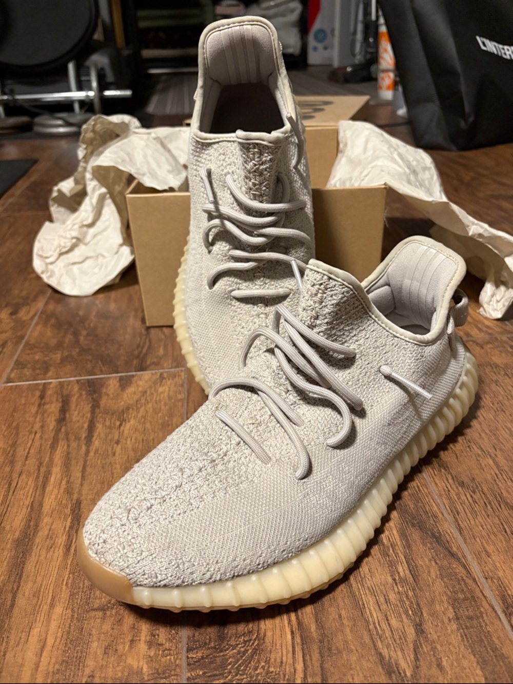 Yeezy Boost 350 V2 Light Beige Cream Sneakers